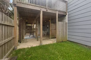 1005 Via De Luna Dr, Pensacola Beach, FL 32561 - Photo 26
