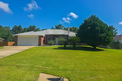 7399 Broadmoor Street, Navarre, FL 32566 - Photo 2