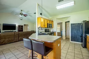2498 Raider Ln, Navarre, FL 32566 - Photo 10