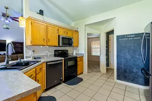 2498 Raider Ln, Navarre, FL 32566 - Photo 6