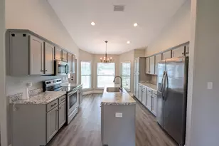 1963 Pentagon St, Gulf Breeze, FL 32563 - Photo 4