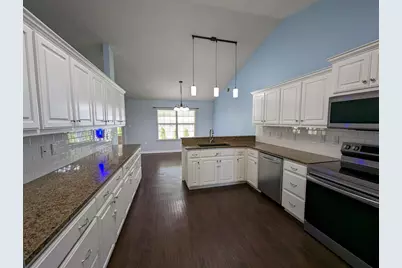 9903 Parker Lake Circle, Navarre, FL 32566 - Photo 18