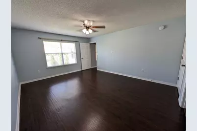 9903 Parker Lake Circle, Navarre, FL 32566 - Photo 8