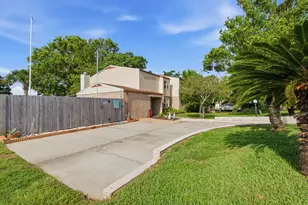 3255 Fernwood Dr, Gulf Breeze, FL 32563 - Photo 30