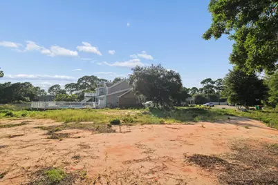 416 Emerald, Mary Esther, FL 32569 - Photo 10