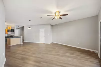 7202 Majestic Boulevard, Navarre, FL 32566 - Photo 8