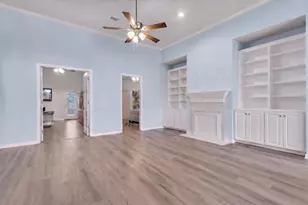 4126 Oak Pointe Dr, Gulf Breeze, FL 32563 - Photo 2