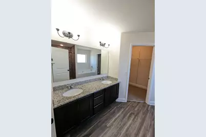 2401 Spur Lane, Gulf Breeze, FL 32563 - Photo 20