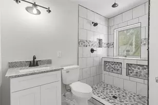 3056 Bay St, Gulf Breeze, FL 32563 - Photo 22