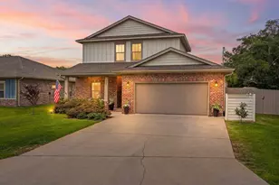 2623 Lovewood Dr, Navarre, FL 32566 - Photo 2