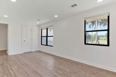 1301 W Lee Street, Pensacola, FL 32501 - Photo 52