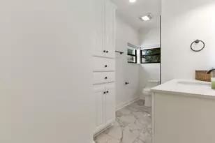 1301 W Lee St, Pensacola, FL 32501 - Photo 80
