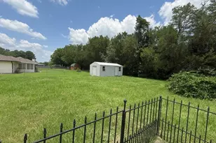 117 Twin Oak, Crestview, FL 32536 - Photo 16