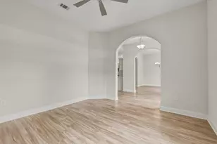 2405 Cove Rd, Navarre, FL 32566 - Photo 8