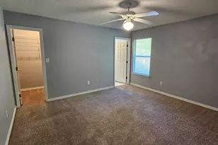 2787 Bay Club Dr, Navarre, FL 32566 - Photo 18