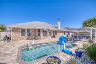 2331 Heritage Cir, Navarre, FL 32566 - Photo 38