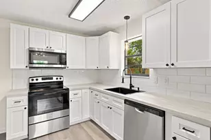 344 Morgan Ln, Mary Esther, FL 32569 - Photo 8