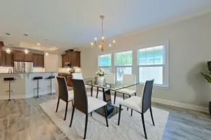 8528 Carlos St, Navarre, FL 32566 - Photo 10