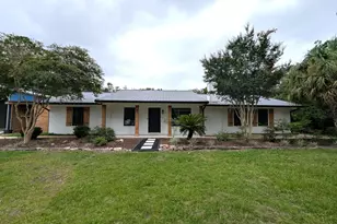 8717 Sand Pine Dr, Navarre, FL 32566 - Photo 2