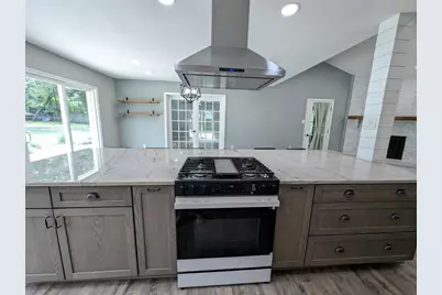 8717 Sand Pine Drive, Navarre, FL 32566 - Photo 12