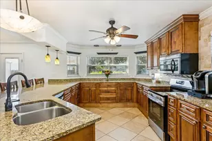 1303 Ceylon Dr, Gulf Breeze, FL 32563 - Photo 12