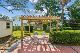 1303 Ceylon Dr, Gulf Breeze, FL 32563 - Photo 40