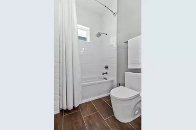 8 Wharf Avenue, Pensacola, FL 32502 - Photo 24