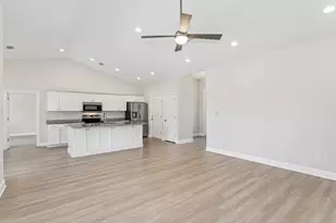 2475 Houston Cir, Gulf Breeze, FL 32563 - Photo 4
