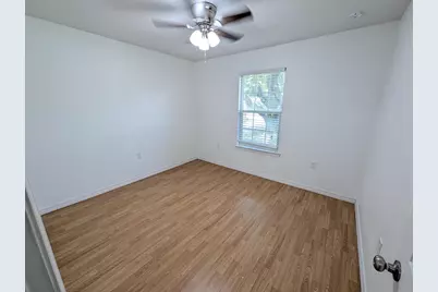 8325 Fortworth Street, Navarre, FL 32566 - Photo 10