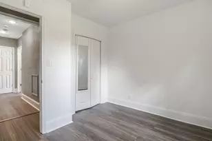 1760 W Romana St, Pensacola, FL 32502 - Photo 12