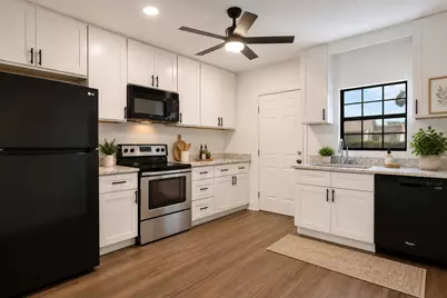 1760 W Romana Street, Pensacola, FL 32502 - Photo 2