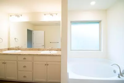 3215 Stephens Landing Lane, Navarre, FL 32566 - Photo 18