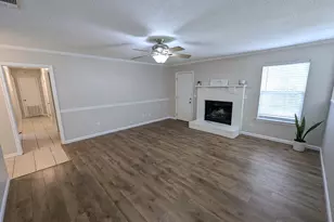 1625 N Campbell Dr, Fort Walton Beach, FL 32547 - Photo 4