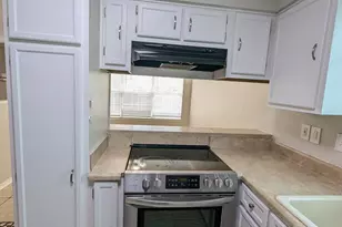 1625 N Campbell Dr, Fort Walton Beach, FL 32547 - Photo 8