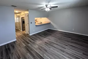 852 Dunwoody Pl, Fort Walton Beach, FL 32547 - Photo 4