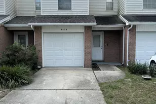 852 Dunwoody Pl, Fort Walton Beach, FL 32547 - Photo 2