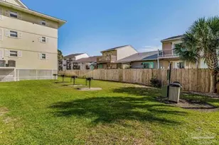 8436 Gulf Blvd, Navarre, FL 32566 - Photo 28