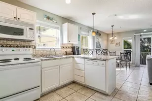 8436 Gulf Blvd, Navarre, FL 32566 - Photo 4