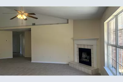 2154 Castle Grove Drive, Navarre, FL 32566 - Photo 8