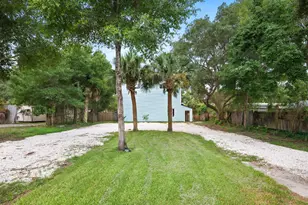 1825 Wheeler Rd, Gulf Breeze, FL 32563 - Photo 2