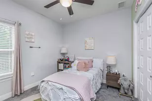 2096 Constitution Dr, Navarre, FL 32566 - Photo 18