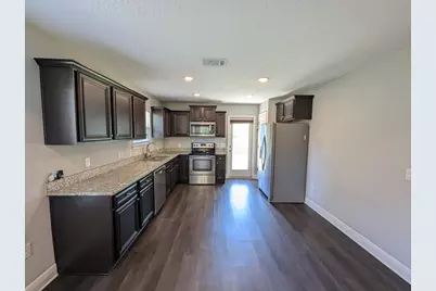 5619 Charter Circle, Gulf Breeze, FL 32563 - Photo 4
