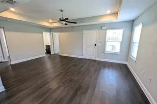 5619 Charter Cir, Gulf Breeze, FL 32563 - Photo 8