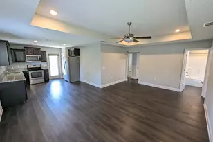 5619 Charter Cir, Gulf Breeze, FL 32563 - Photo 2