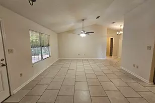 2031 Casa De Oro St, Navarre, FL 32566 - Photo 8