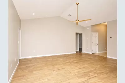 1684 Sycamore Avenue, Niceville, FL 32578 - Photo 10