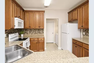 1684 Sycamore Avenue, Niceville, FL 32578 - Photo 8