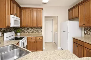 1684 Sycamore Ave, Niceville, FL 32578 - Photo 8
