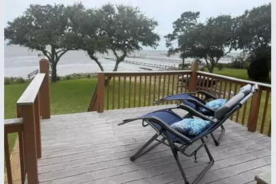 5481 Soundside Drive, Gulf Breeze, FL 32563 - Photo 4