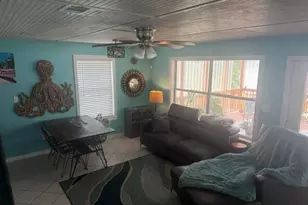 5481 Soundside Dr, Gulf Breeze, FL 32563 - Photo 16